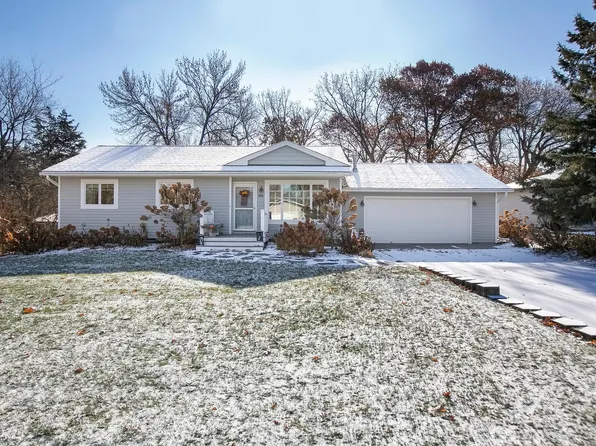 8116 Mount Curve Blvd N, Brooklyn Park, MN 55445