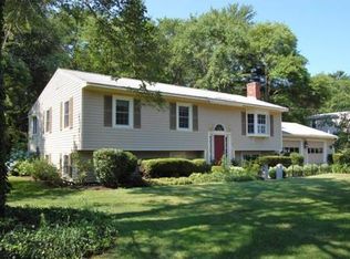 95 Ponderosa Dr, Hanover, MA 02339