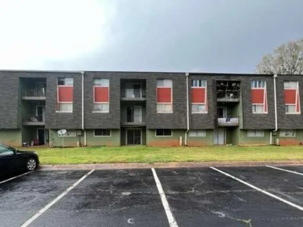 162 Viking Ct APT 6, Athens, GA 30605