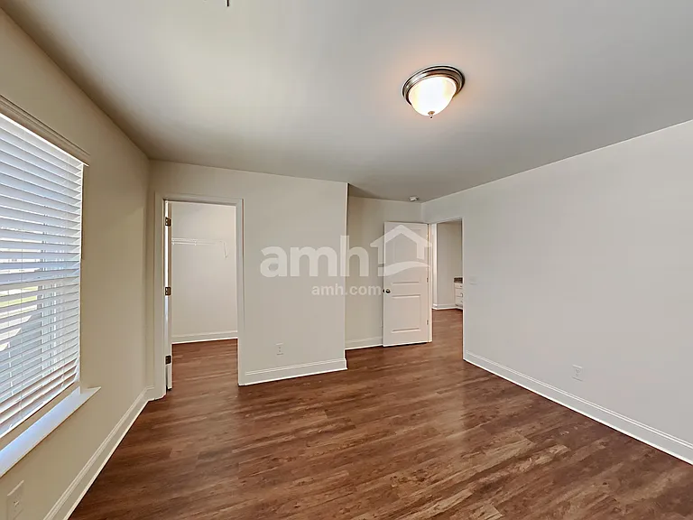 406 Levon Ct — Photo 15