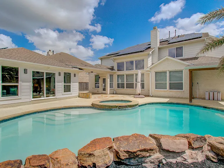 1510 Lake Grayson Dr — Photo 3