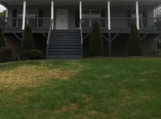 261 Morgan Rd, Candler, NC 28715