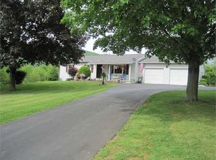 177 Ridge Rd, Mill Hall, PA 17751