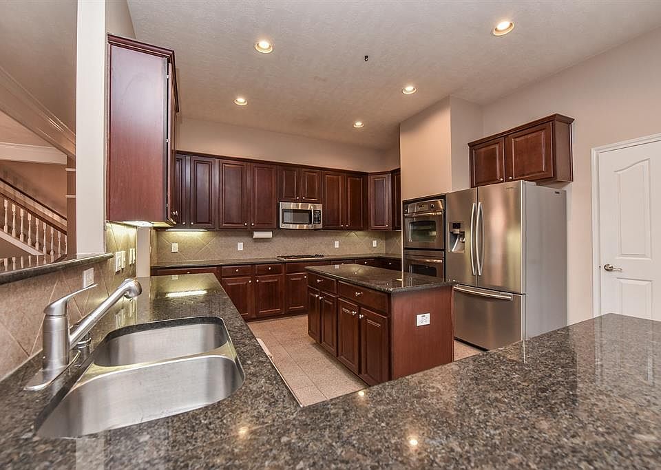 1st image of 1703 Davison Ct
