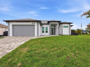 642 NW 28th Ter, Cape Coral, FL 33993