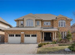 325 Deerfoot Trl, Waterloo, ON N2K0B4