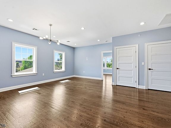 4th image of 55 Watchung Ave #4