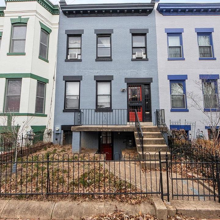 1st image of 1014 Independence Ave SE