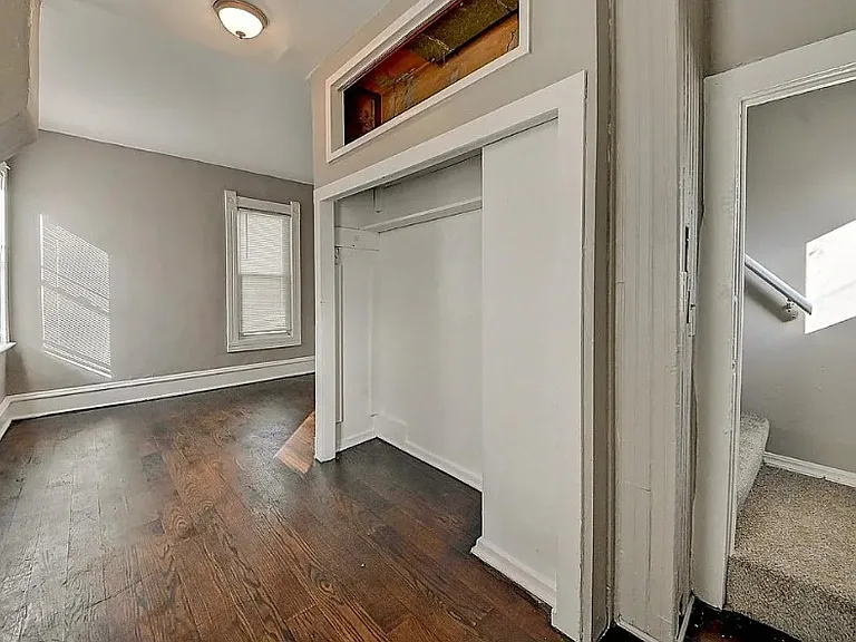 1409 Bever Ave SE #1 — Photo 3