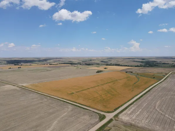 955 100th Rd, Oberlin, KS 67749