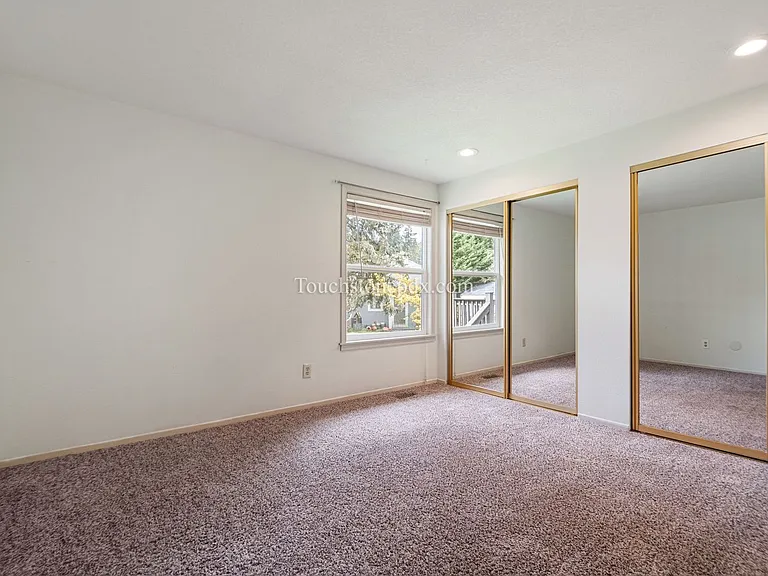 6330 SW 152nd Ave — Photo 14