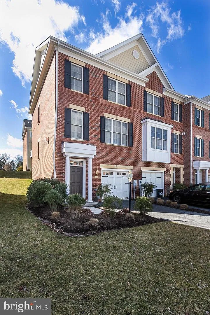 111 Hearth Court - 1 — Photo 1