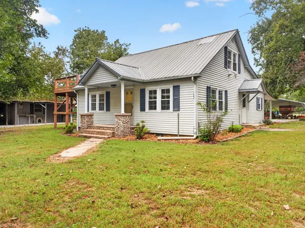 749 McNichols Rd, Cadiz, KY 42211