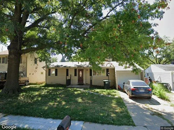 7523 Richmond Dr, Omaha, NE 68134