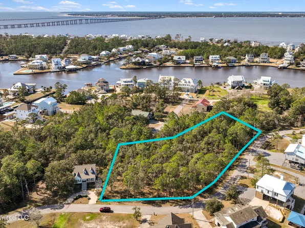 Basswood Dr, Pass Christian, MS 39571