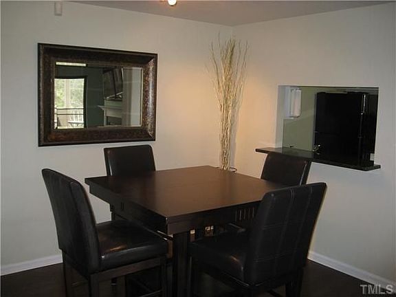 3rd image of 600 Audubon Lake Dr APT 10C33