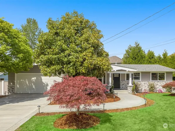15222 NE 4Th Place, Bellevue, WA 98007