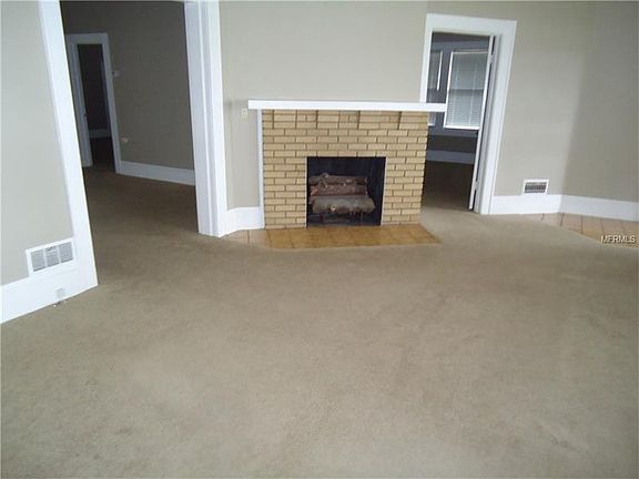 5th image of 122 Lake Morton Dr
