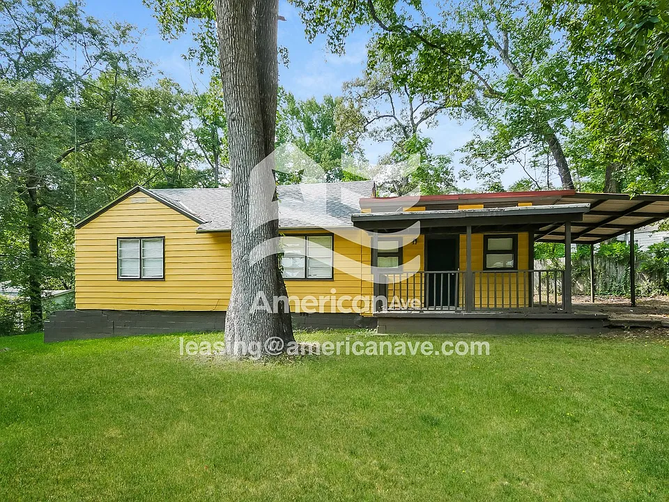 61 Eddy Dr