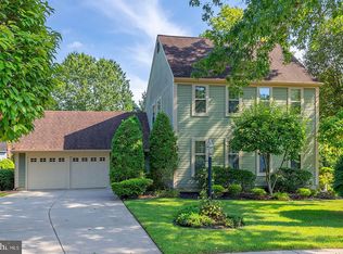 8 Lavenham Ct, Mantua, NJ 08051