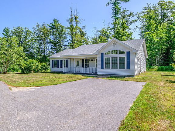 2nd image of 18 Island Lane #18