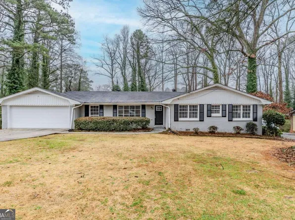 3368 Windsor Castle Ct, Decatur, GA 30034