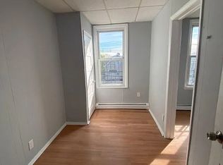 900 Flora St #A, Elizabeth, NJ 07201