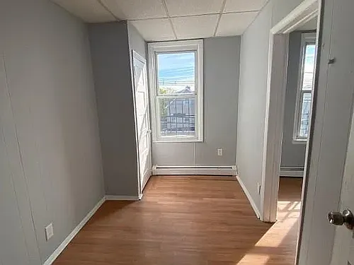 900 Flora St Photo 1