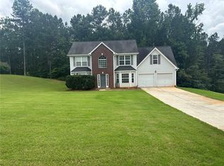 1885 Winding Crossing Trl, Fairburn, GA 30213