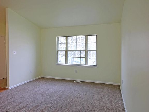 4th image of 11995 Point Longstreet Way