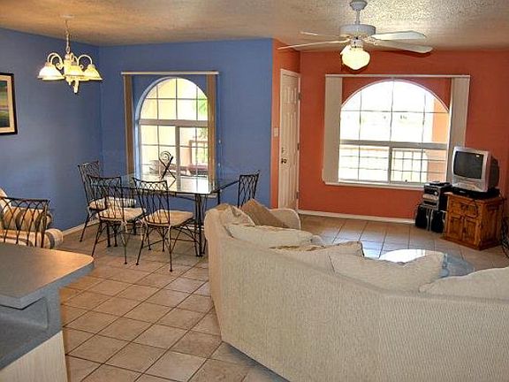 5th image of 108 E Bahama St
