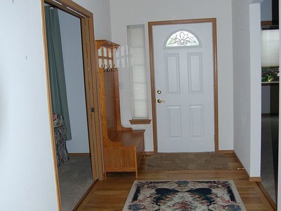 3rd image of 17006 93rd Ave E