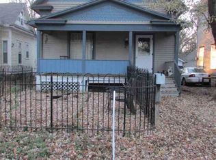 1329 SW Mulvane St, Topeka, KS 66604