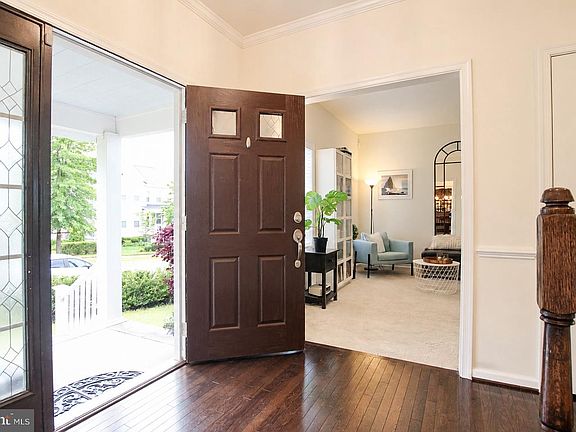 4th image of 111 Ginger Ln