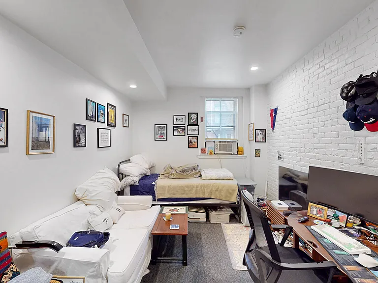 173 Marlborough St #13 — Photo 5