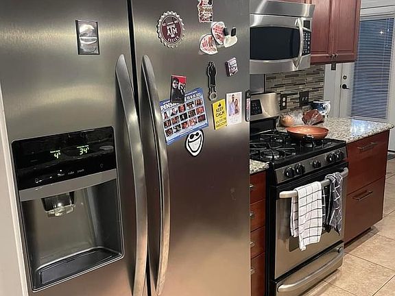 5th image of 3213 Mariners Dr