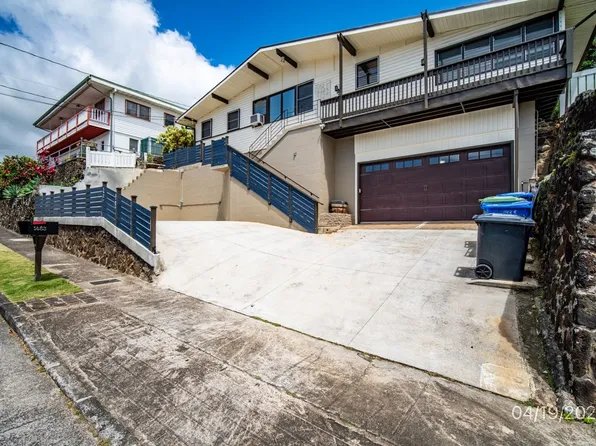 1483 Mahiole St #B, Honolulu, HI 96819