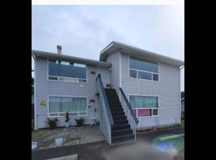 1008 Inglewood Ct SW #A & B, Ocean Shores, WA 98569