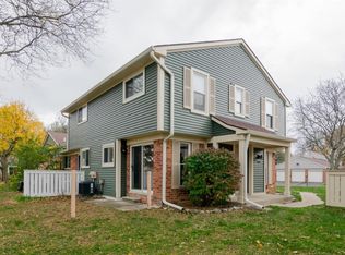 2935 Whittier Ct, Ann Arbor, MI 48104