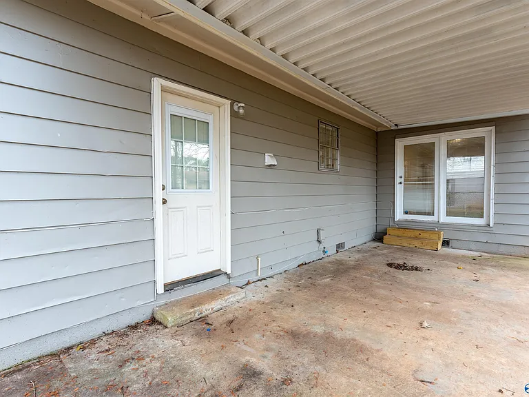 514 Lisa Ln NW — Photo 26