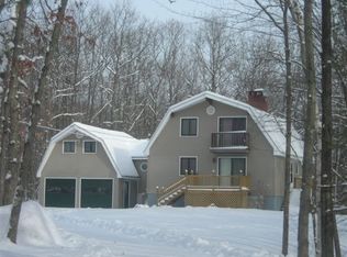 28 Swan Shores Dr, Lyman, ME 04002