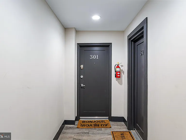 3101 Sherman Ave NW #301 — Photo 4