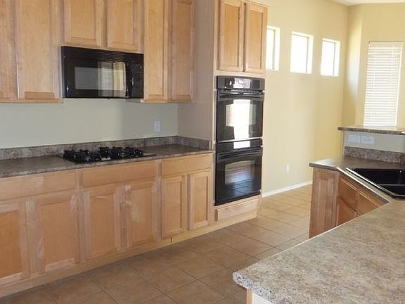 3rd image of 13536 W Monte Vista Cir