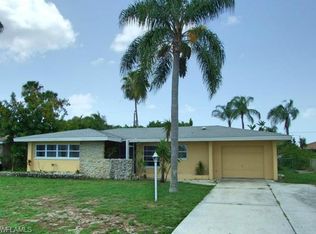 1410 SE 27th Ter, Cape Coral, FL 33904