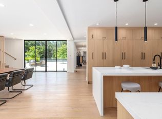 12 Las Aromas, Orinda, CA 94563