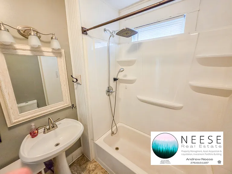 1164 Moorland Ave — Photo 9