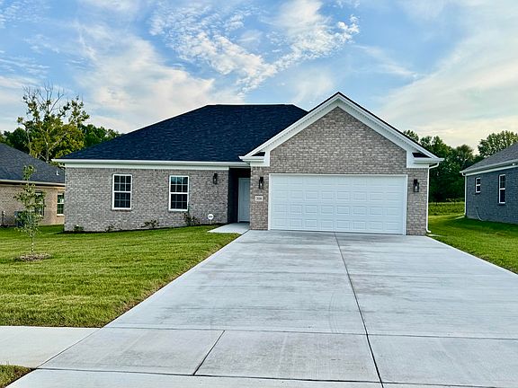 3rd image of 306 Cinchpost Cir