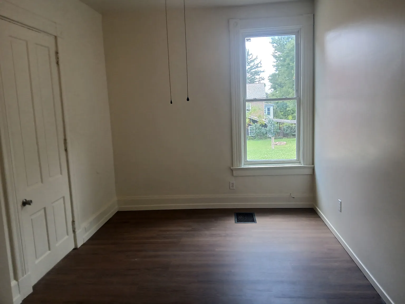 3 bed, $1,500 — Photo 4
