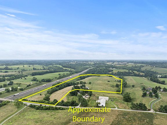 4th image of 1050 Bannister Pike