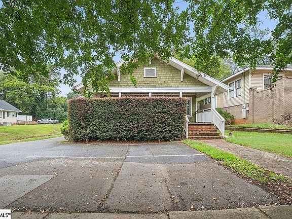 5th image of 308 W Stone Ave